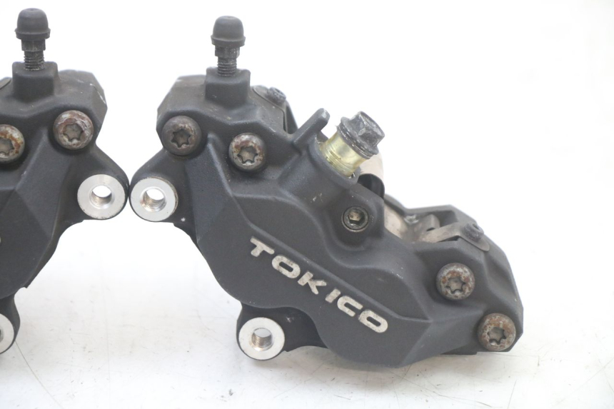 photo de BREMSZANGE VORNE SUZUKI GSX F GSXF 650 (2007 - 2015) - Alternative Perspektive