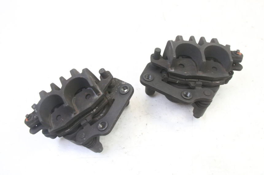 photo de BREMSZANGE VORNE SUZUKI SV S 650 (2003 - 2009) - Details der Befestigungspunkte