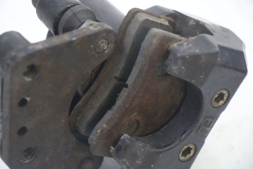 photo de BREMSZANGE VORNE TNT MOTOR ROMA 10' 2T 50 (2011 - 2018) - Details der Befestigungspunkte