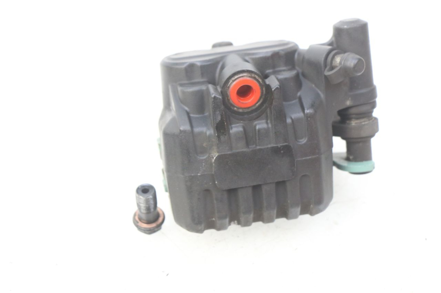 photo de VORDERER BREMSSATTEL PIAGGIO VESPA GTS IGET ABS 125 (2017 - 2023) - Technische Nahaufnahme