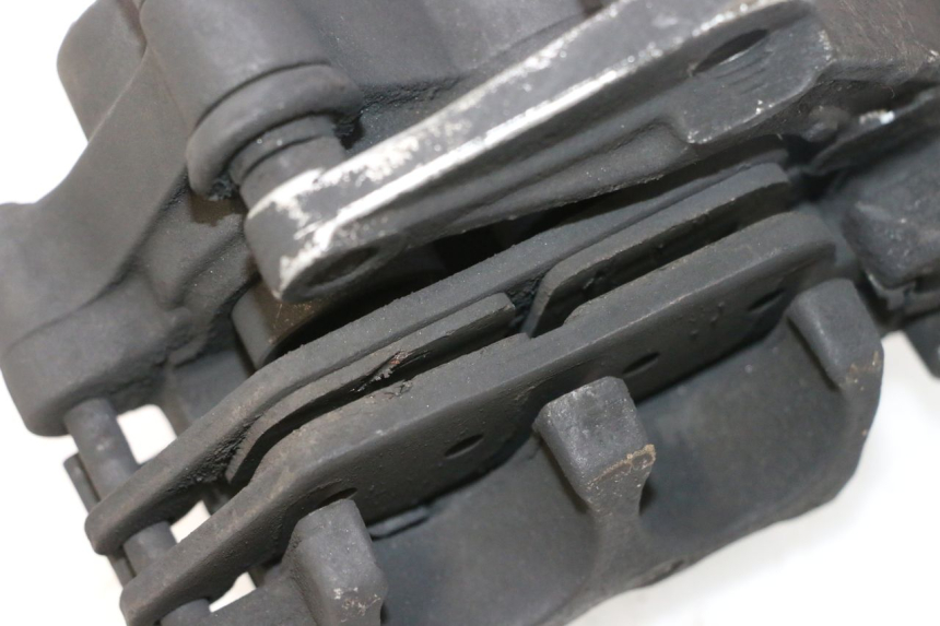 photo de VORDERER BREMSSATTEL YAMAHA X-MAX XMAX 125 (2010 - 2013) - Technische Nahaufnahme