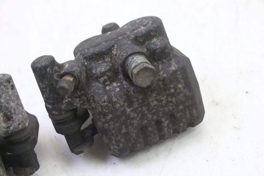 photo de VORDERER BREMSSATTEL PIAGGIO X9 EVOLUTION 125 (2003 - 2007) - Gesamtansicht des Produkts