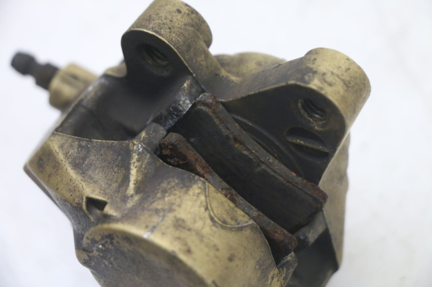 photo de BREMSZANGE VORNE YAMAHA AEROX 50 (1997 - 2006) - Oberflächenzustand und Material