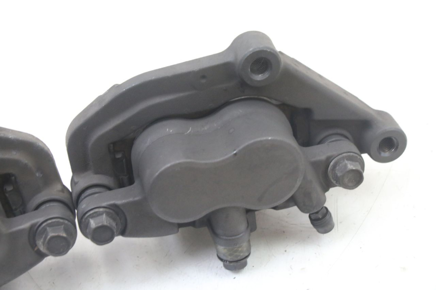 photo de BREMSZANGE VORNE YAMAHA XJ6 600 (2008 - 2016) - Charakteristische Merkmale