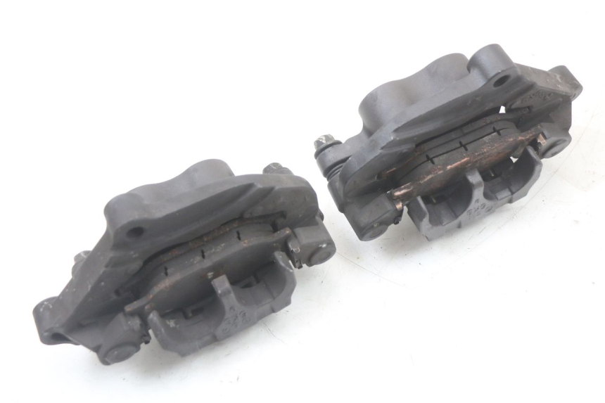 photo de BREMSZANGE VORNE YAMAHA XJ6 ABS 600 (2008 - 2016) - Kennzeichnungen und Originalreferenzen