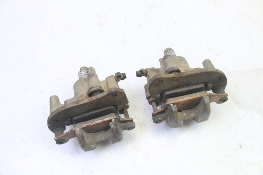 photo de BREMSZANGE VORNE YAMAHA YFM GRIZZLY 550 (2008 - 2015) - Details der Befestigungspunkte