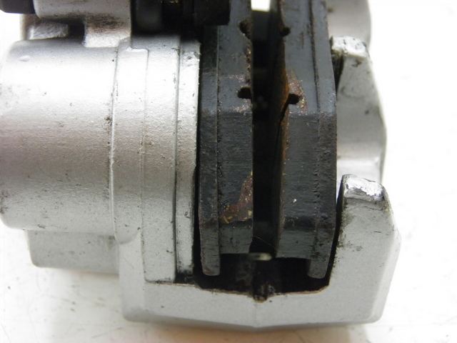 photo de BREMSZANGE VORNE YIYING YY 125 T-10 125 (2006 - 2012) - Technische Nahaufnahme