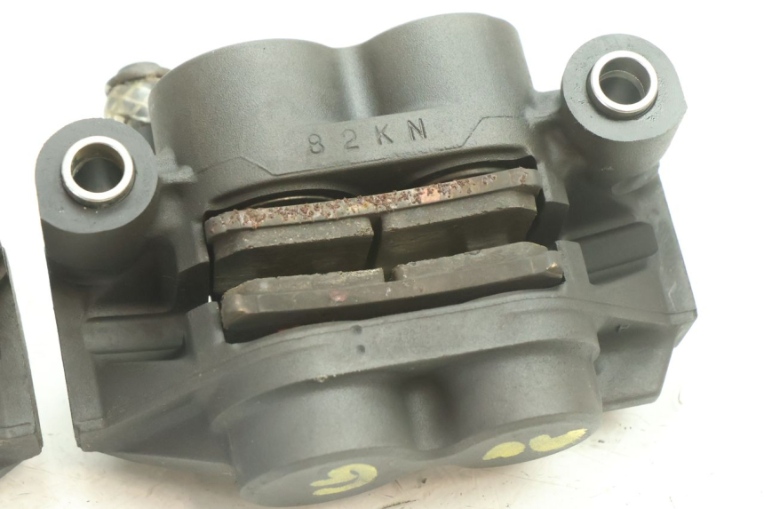 photo de BREMSZANGE VORNE YAMAHA YZF R6 600 (2008 - 2009) - Oberflächenzustand und Material