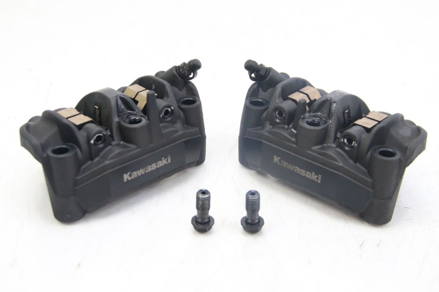 photo de VORDERER BREMSSATTEL KAWASAKI Z ABS 1000 (2014 - 2020) - Hauptansicht