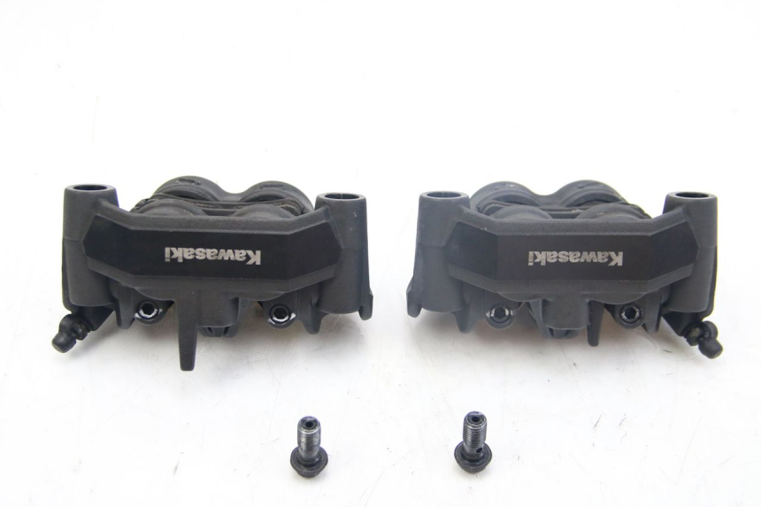 photo de VORDERER BREMSSATTEL KAWASAKI Z ABS 1000 (2014 - 2020) - Alternative Perspektive