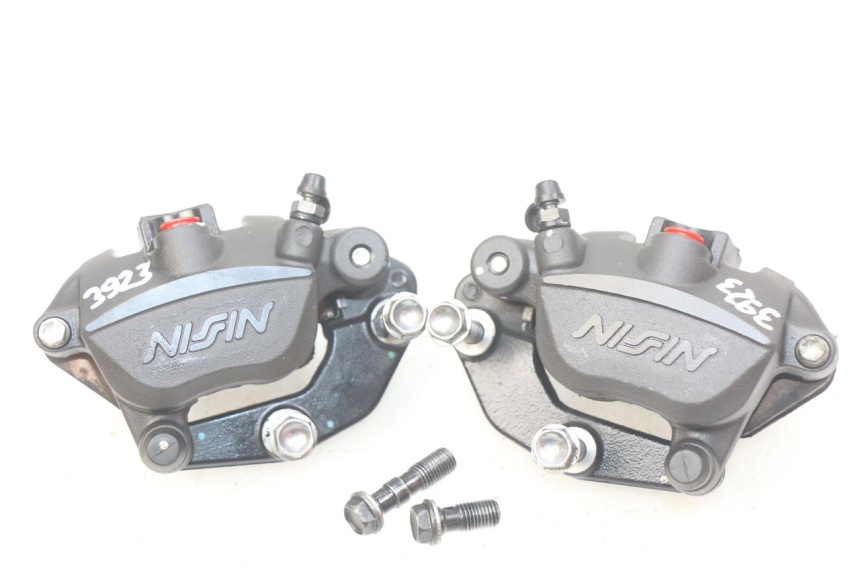 photo de VORDERER BREMSSATTEL KAWASAKI Z 650 (2016 - 2019) - Hauptansicht