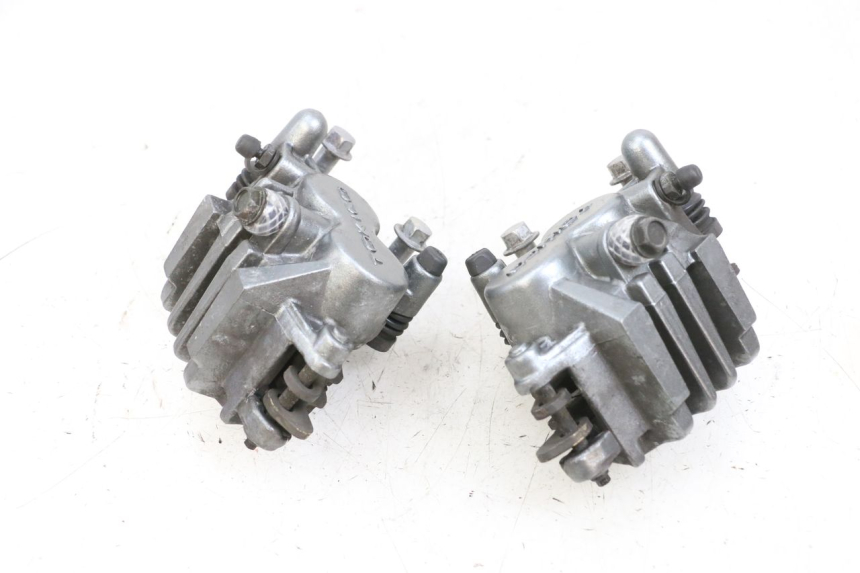 photo de BREMSZANGE VORNE KAWASAKI ZR 7 750 (1999 - 2004) - Details der Befestigungspunkte