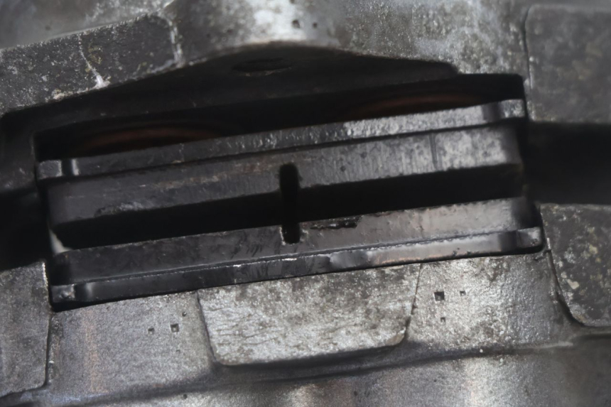 photo de BREMSZANGE VORNE KAWASAKI ZX-6R ZX6R 600 (1995 - 1997) - Details der Befestigungspunkte