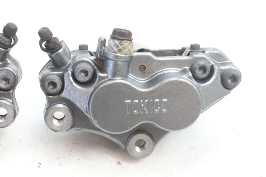 photo de BREMSZANGE VORNE KAWASAKI ZZR 600 (1995 - 2004) - Zoom auf Gebrauchszustand