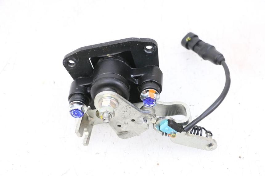 photo de BREMSZANGE ROLL LOCK PIAGGIO MP3 HPE 300 (2019 - 2026) - Details der Befestigungspunkte