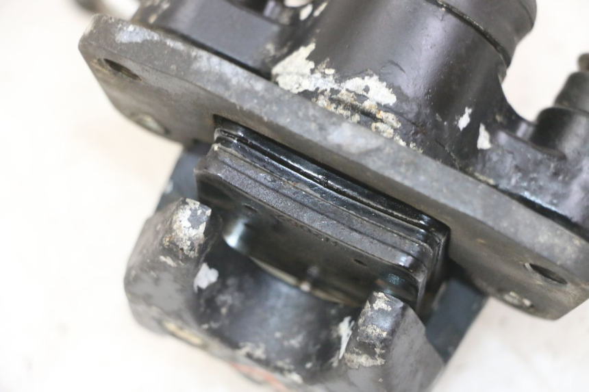 photo de BREMSSATTEL ROLL LOCK PIAGGIO MP3 LT 400 (2007 - 2012) - Zoom auf Gebrauchszustand