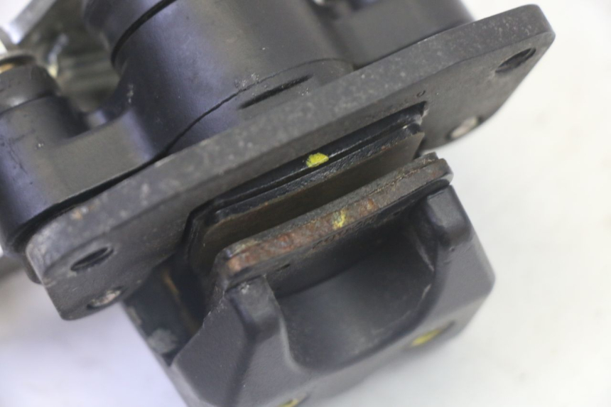 photo de BREMSSATTEL ROLL LOCK PIAGGIO MP3 LT 300 (2010 - 2016) - Details der Befestigungspunkte