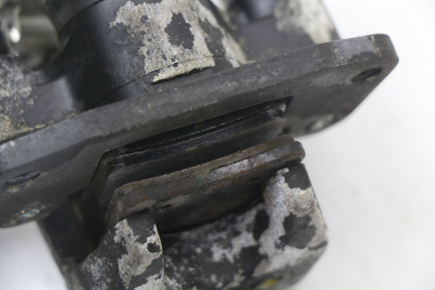 photo de BREMSSATTEL ROLL LOCK PIAGGIO MP3 125 (2006 - 2014) - Details der Befestigungspunkte