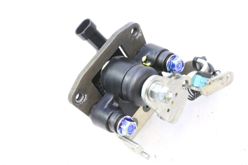 photo de BREMSSATTEL ROLL LOCK PIAGGIO MP3 500 (2011 - 2015) - Details der Befestigungspunkte