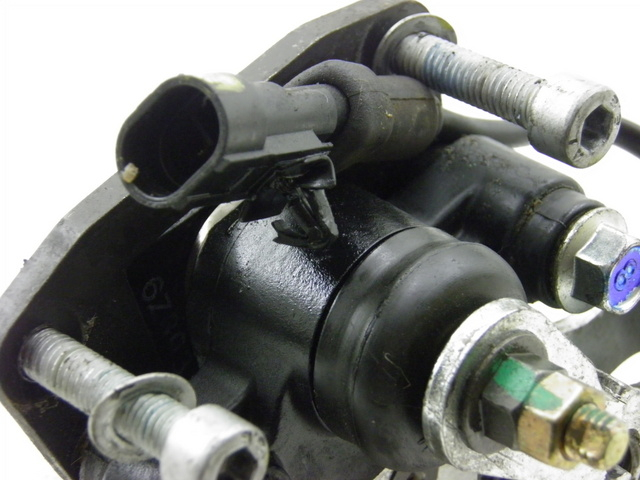 photo de BREMSZANGE ROLL LOCK PIAGGIO MP3 RL 125 (2006 - 2014) - Zoom auf Gebrauchszustand