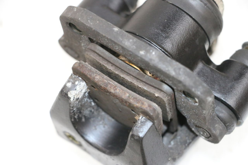 photo de BREMSZANGE PARKEN PIAGGIO MP3 HPE 300 (2019 - 2026) - Alternative Perspektive