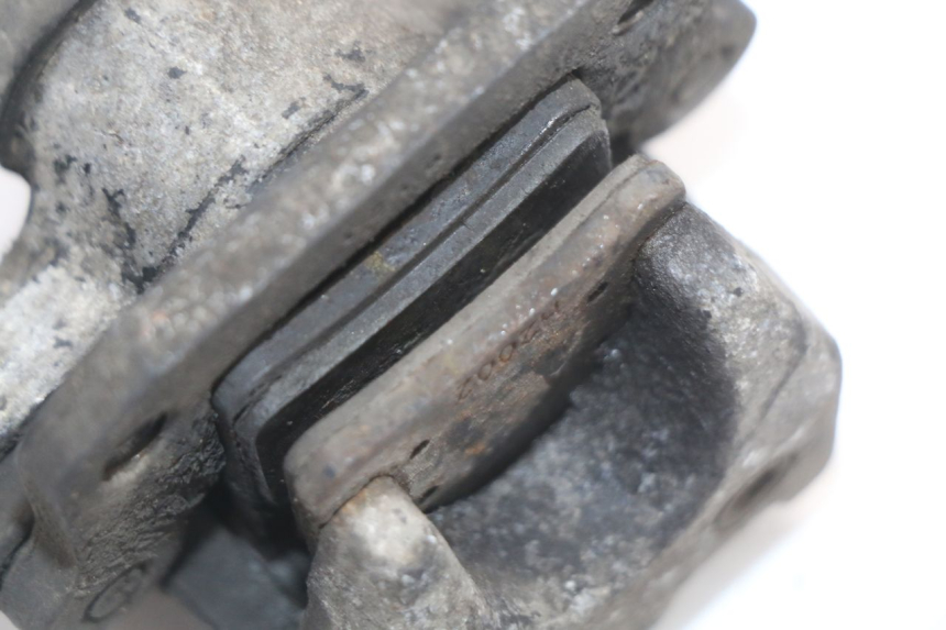 photo de PARKBREMSE PIAGGIO MP3 125 (2006 - 2014) - Details der Befestigungspunkte