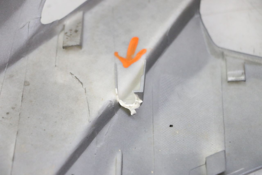 photo de FRONTVERKLEIDUNG  MOTRON BREEZY 4T 50 (2021 - 2025) - Charakteristische Merkmale