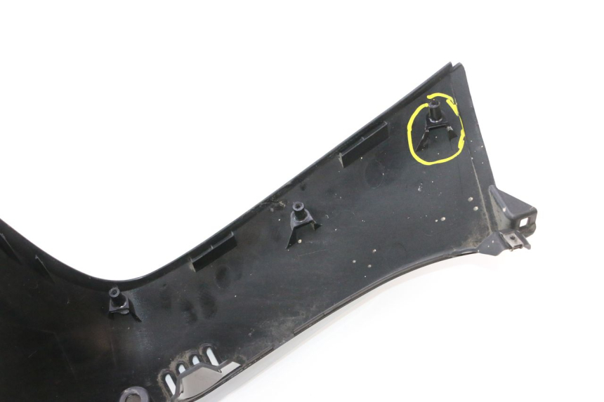 photo de FRONTVERKLEIDUNG  SUZUKI BURGMAN EXECUTIVE ABS 650 (2006 - 2012) - Oberflächenzustand und Material