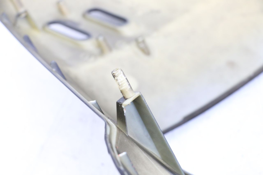 photo de FRONTVERKLEIDUNG  YAMAHA BW'S 50 (2004 - 2017) - Zoom auf Gebrauchszustand