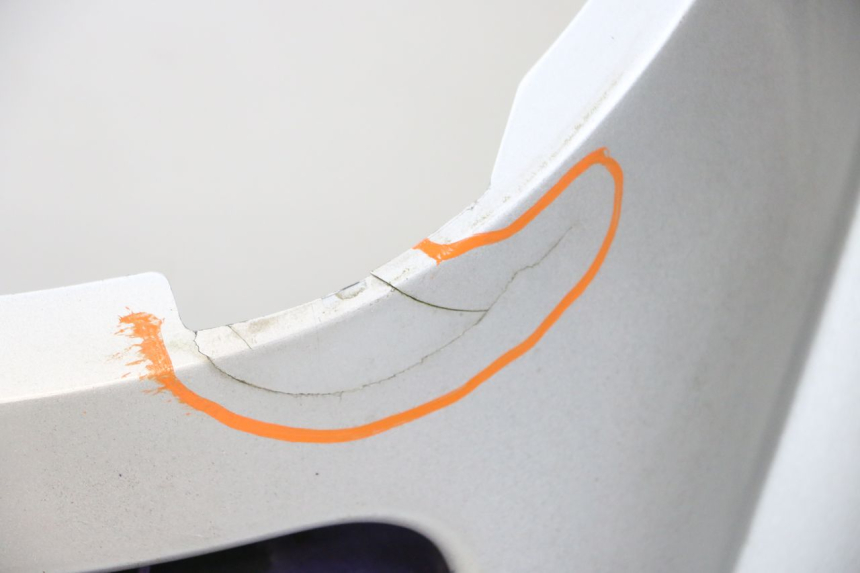 photo de FRONTVERKLEIDUNG  PEUGEOT ELYSEO 125 (1999 - 2004) - Fokus auf die Struktur