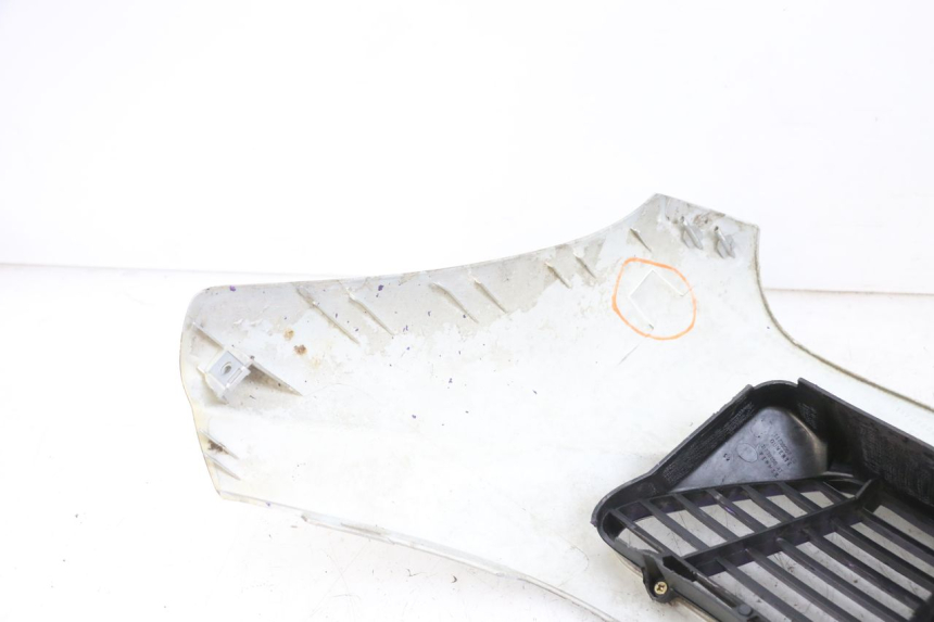 photo de FRONTVERKLEIDUNG  PEUGEOT ELYSEO 125 (1999 - 2004) - Alternative Perspektive