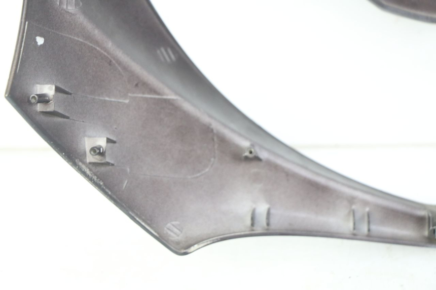 photo de FRONTVERKLEIDUNG  PEUGEOT ELYSTAR 50 (2002 - 2014) - Zoom auf Gebrauchszustand