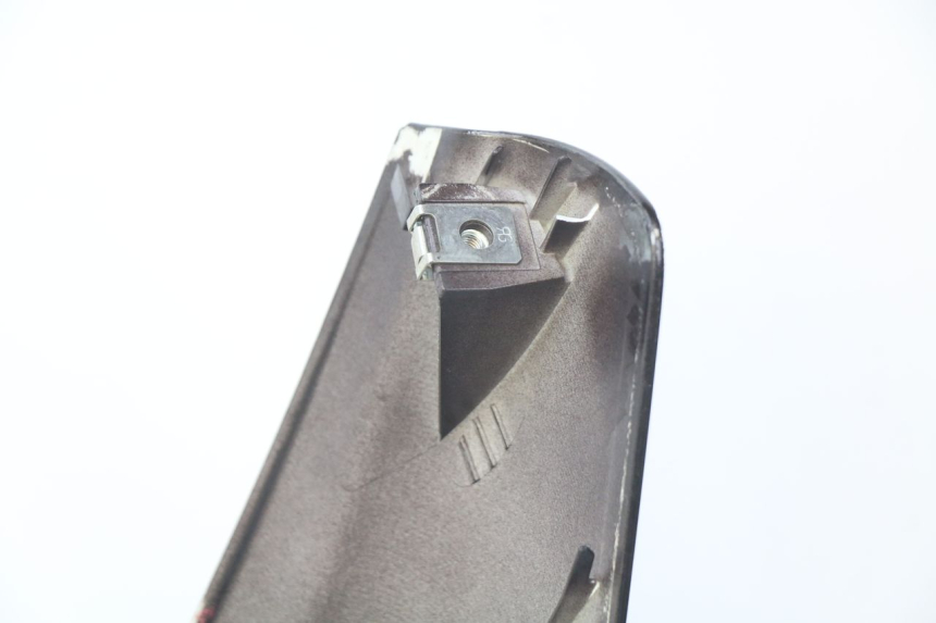 photo de FRONTVERKLEIDUNG  PEUGEOT ELYSTAR 50 (2002 - 2014) - Oberflächenzustand und Material