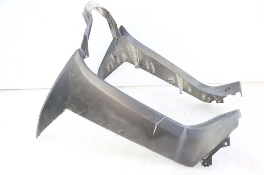 photo de FRONTVERKLEIDUNG  JM MOTORS EVOLIS 4T 50 (2018 - 2022) - Kennzeichnungen und Originalreferenzen