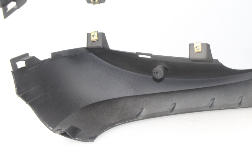 photo de FRONTVERKLEIDUNG  SYM FIDDLE 3 III 125 (2014 - 2020) - Weitere Ansicht des Artikels