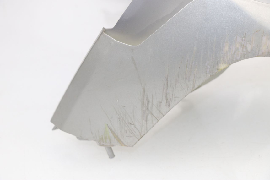 photo de FRONTVERKLEIDUNG  REVATTO FUTURA GT 125 (2006 - 2008) - Kennzeichnungen und Originalreferenzen