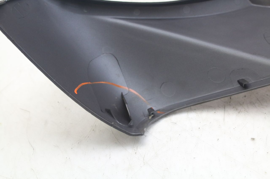 photo de FRONTVERKLEIDUNG  PEUGEOT GEOPOLIS RS 125 (2007 - 2009) - Zoom auf Gebrauchszustand