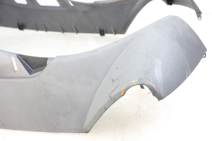 photo de FRONTVERKLEIDUNG  PEUGEOT GEOPOLIS RS 125 (2007 - 2009) - Zoom auf Gebrauchszustand