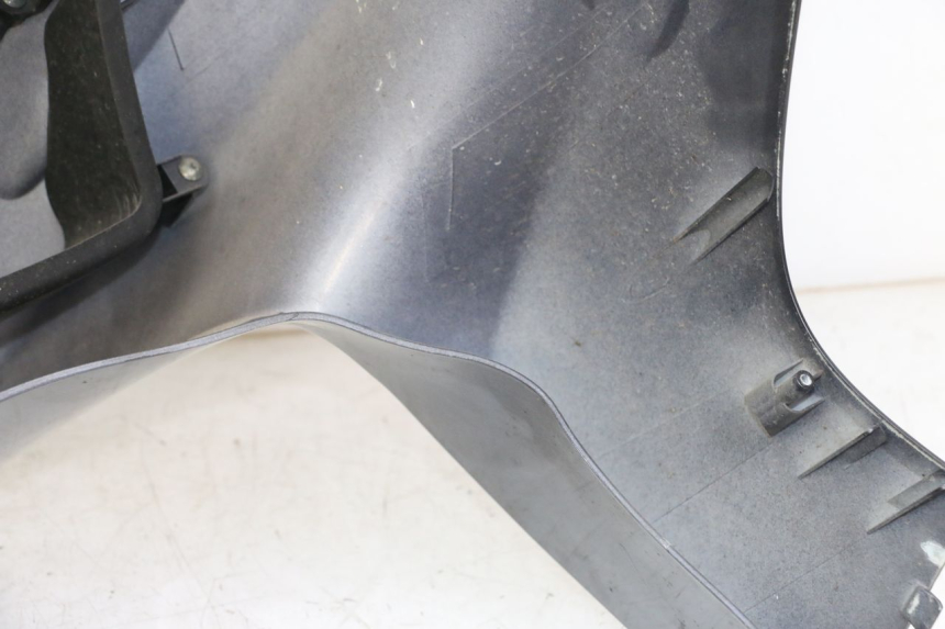 photo de FRONTVERKLEIDUNG  KYMCO GRAND DINK 125 (2008 - 2014) - Hochauflösende Nahaufnahme