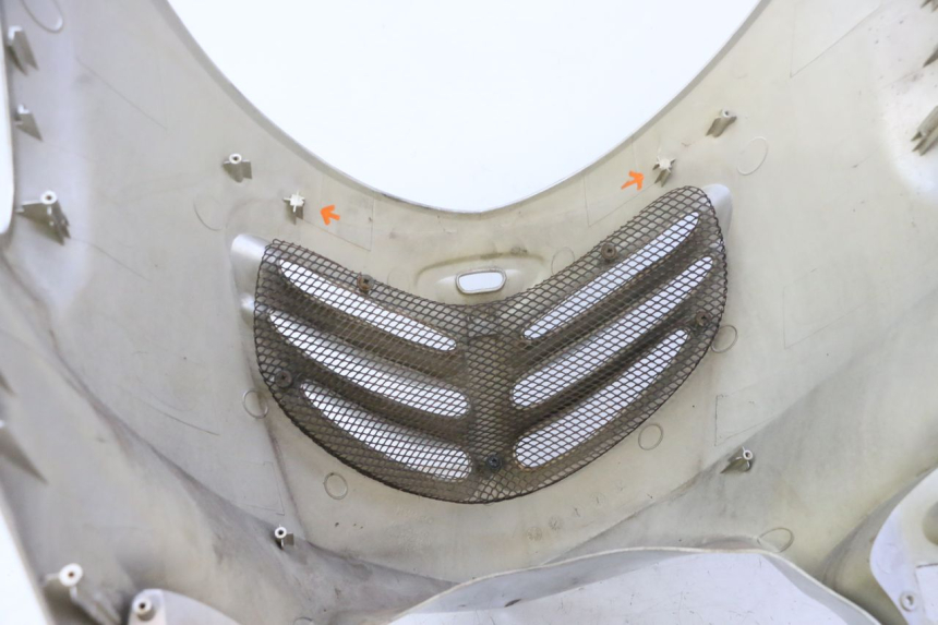 photo de FRONTVERKLEIDUNG  KYMCO GRAND DINK 125 (2002 - 2007) - Zoom auf Gebrauchszustand