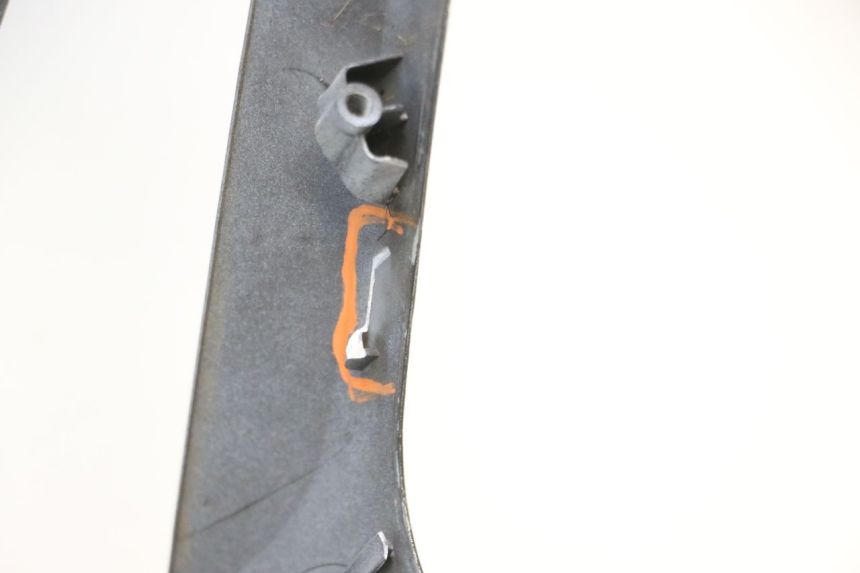 photo de FRONTVERKLEIDUNG  SYM GTS EVO 125 (2009 - 2013) - Hochauflösende Nahaufnahme