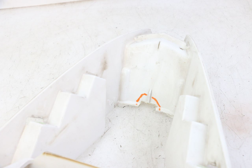 photo de UNTERE FRONTVERKLEIDUNG PEUGEOT CITYSTAR 50 (2013 - 2017) - Detailansicht des Bauteils