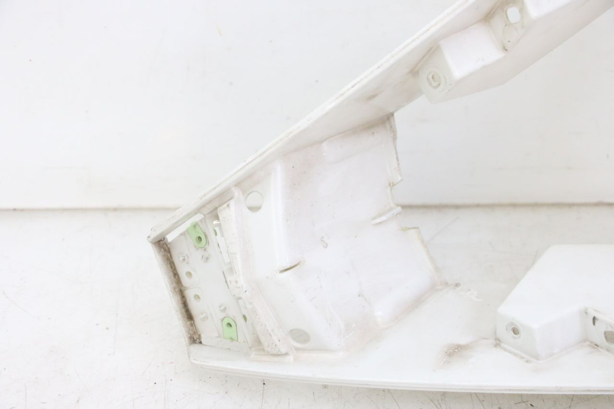 photo de UNTERE FRONTVERKLEIDUNG PEUGEOT CITYSTAR 50 (2013 - 2017) - Kennzeichnungen und Originalreferenzen