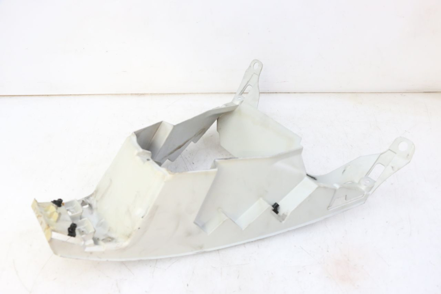 photo de UNTERE FRONTVERKLEIDUNG PEUGEOT CITYSTAR 50 (2013 - 2017) - Detailansicht des Bauteils