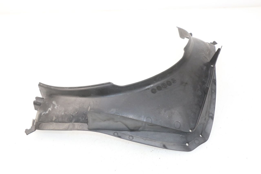 photo de UNTERE FRONTVERKLEIDUNG KYMCO DINK STREET 125 (2009 - 2014) - Zoom auf Gebrauchszustand