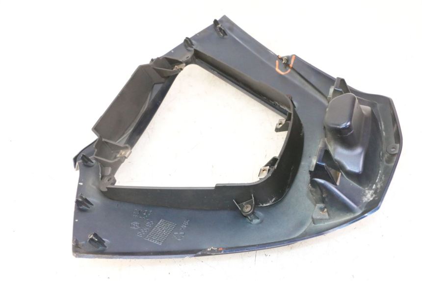 photo de FRONTVERKLEIDUNG UNTER PIAGGIO MP3 LT 300 (2010 - 2016) - Weitere Ansicht des Artikels