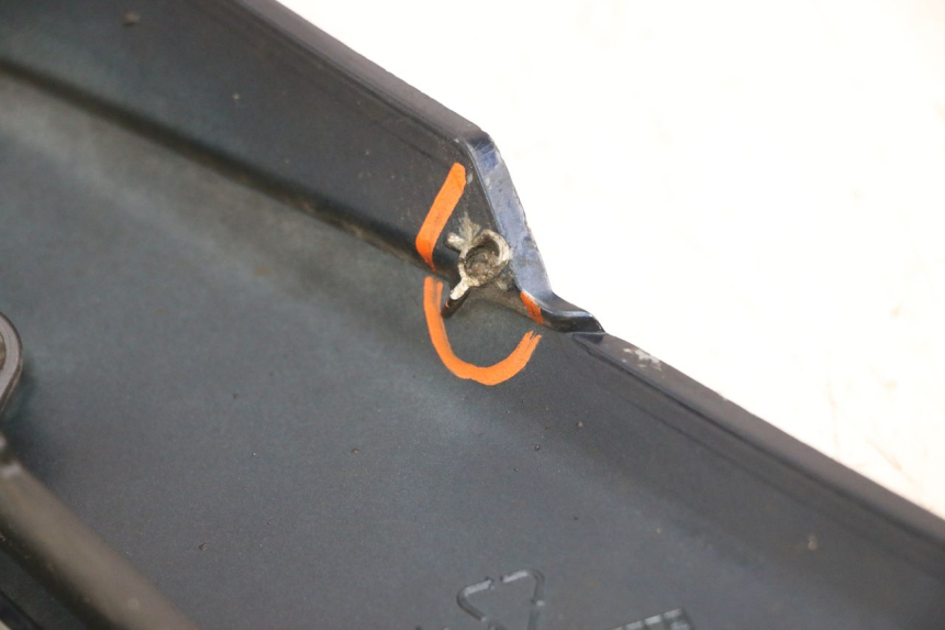 photo de FRONTVERKLEIDUNG UNTER PIAGGIO MP3 LT 300 (2010 - 2016) - Geprüftes Gebrauchtteil