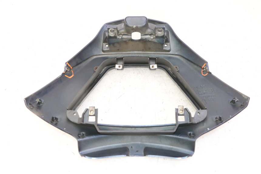 photo de FRONTVERKLEIDUNG UNTER PIAGGIO MP3 LT 300 (2010 - 2016) - Kennzeichnungen und Originalreferenzen