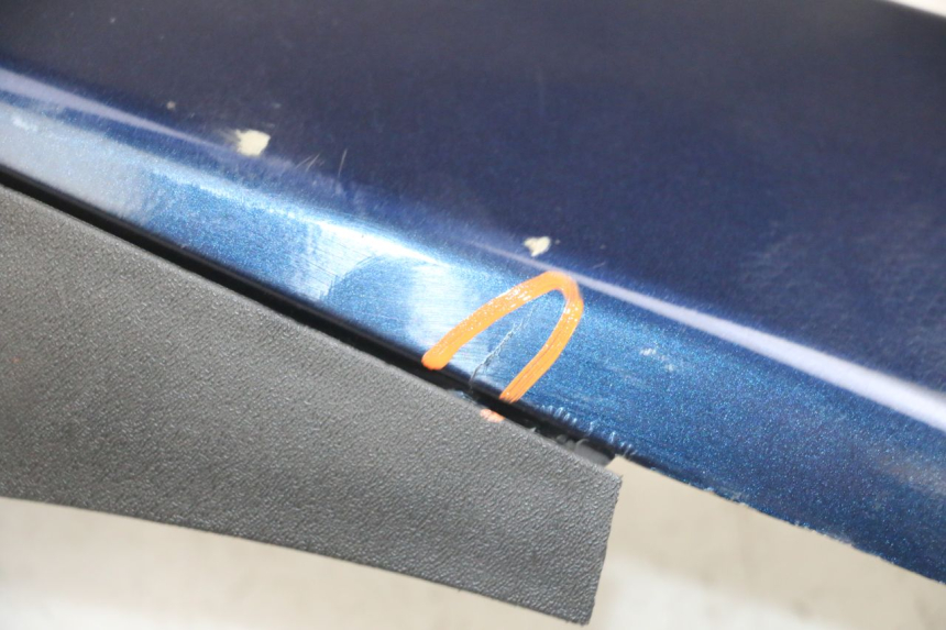 photo de FRONTVERKLEIDUNG UNTER PIAGGIO MP3 RL 250 (2006 - 2010) - Gesamtansicht des Produkts