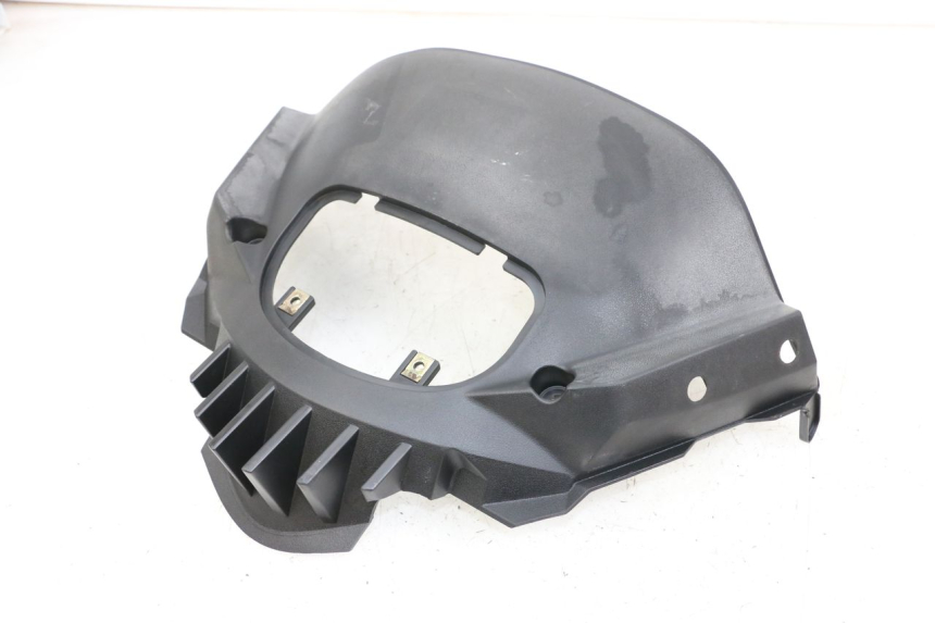 photo de INNERE FRONTVERKLEIDUNG KYMCO DINK STREET 125 (2009 - 2014) - Hauptansicht